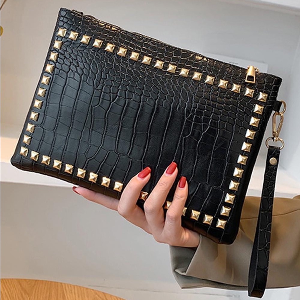 Faux alligator clutch